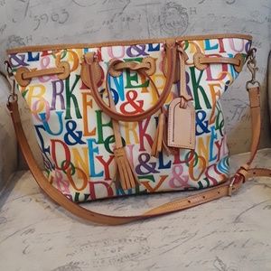 Dooney&Bourke